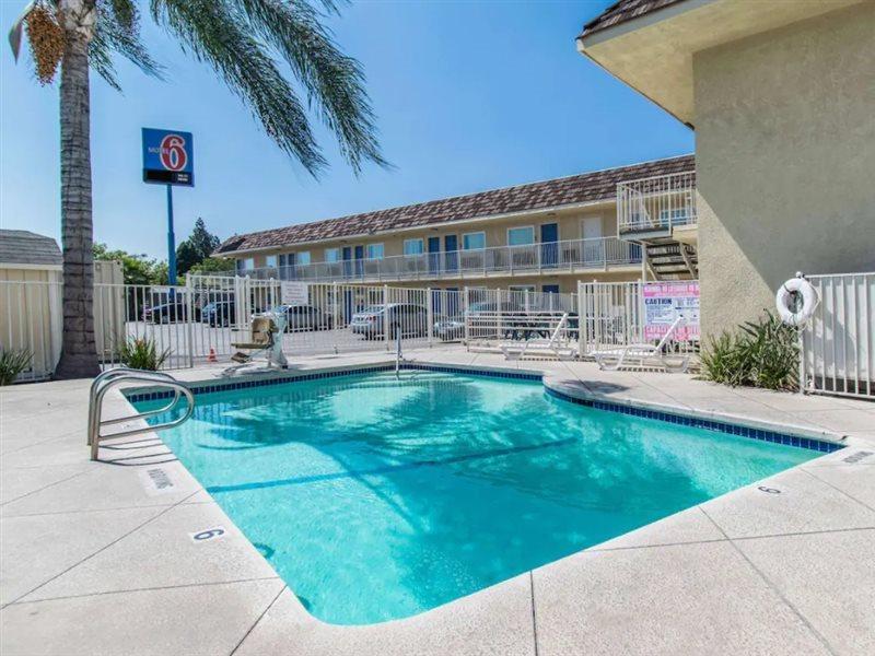 Motel 6 Ontario Airport Exterior foto