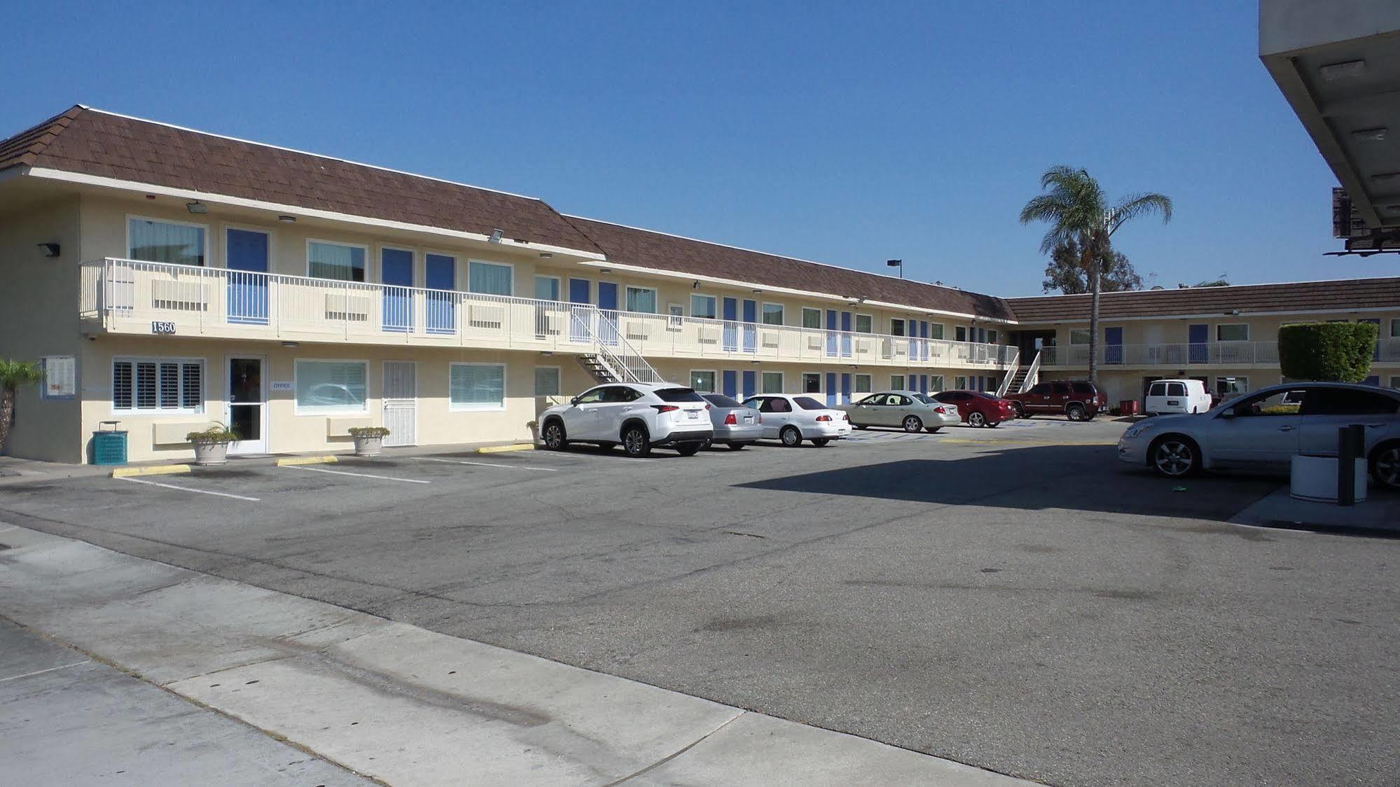 Motel 6 Ontario Airport Exterior foto